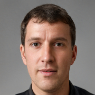 Павел Макаров